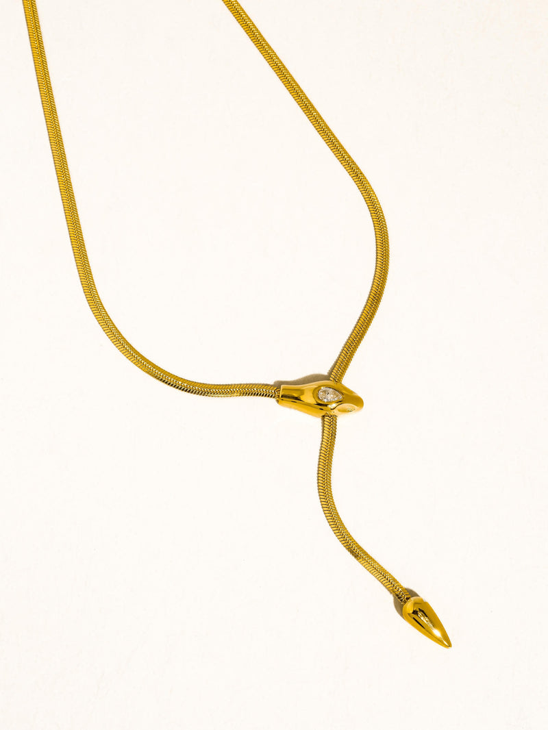 Flanerie Snake Lariat