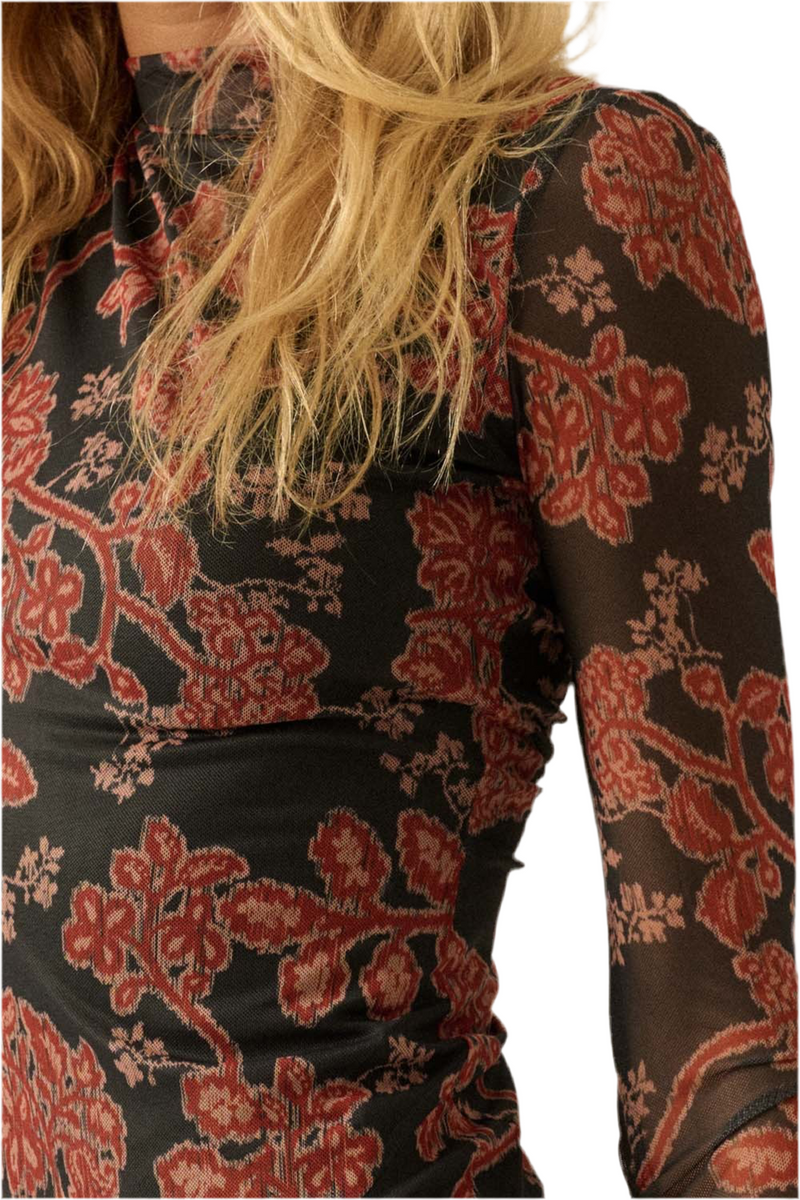 Promesa Long Sleeve Maxi Dress