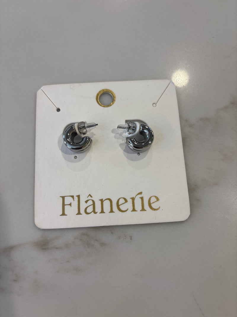 Flanerie Silver Huggies