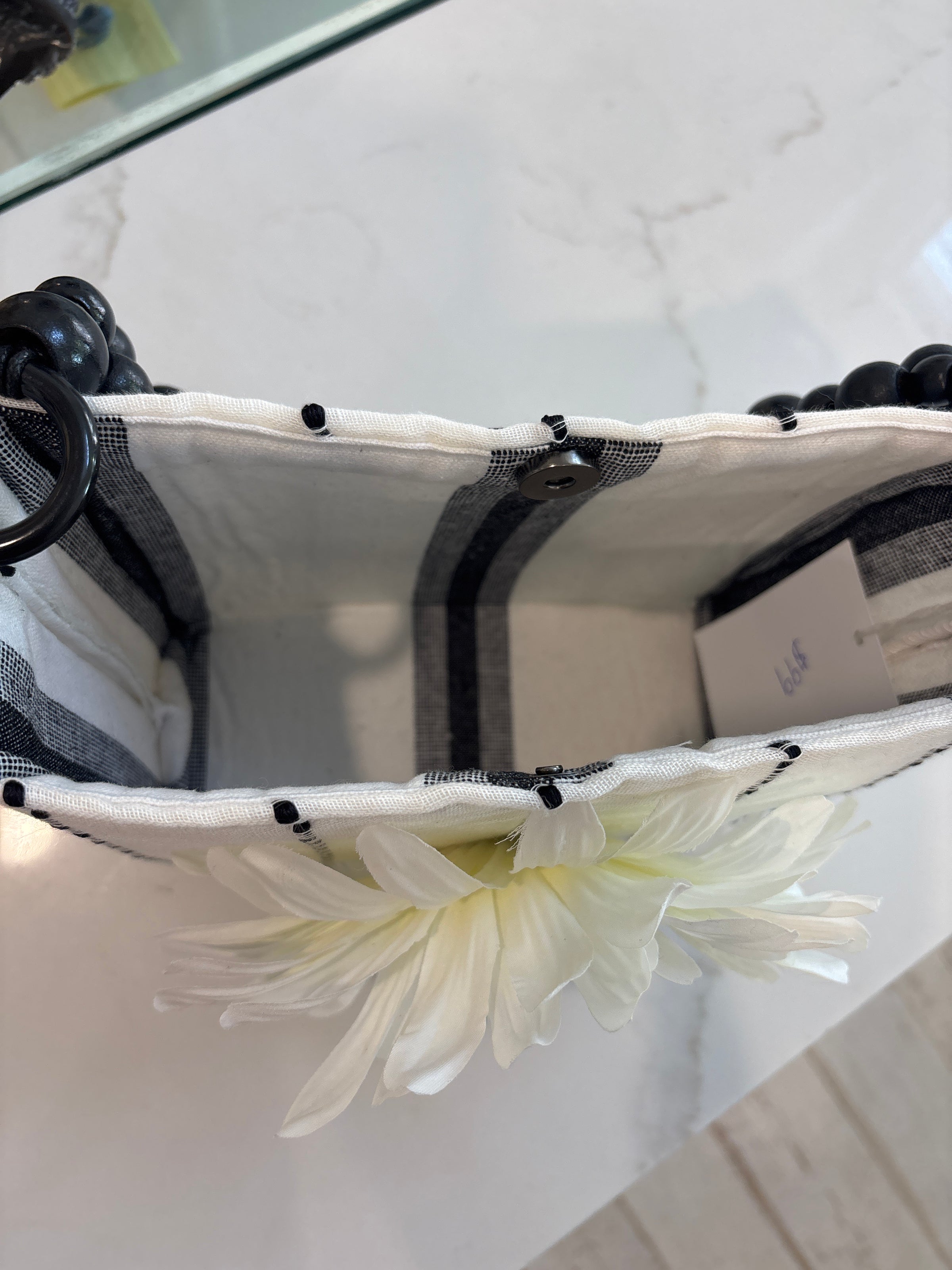 LooLoo Bags Black and White Daisy