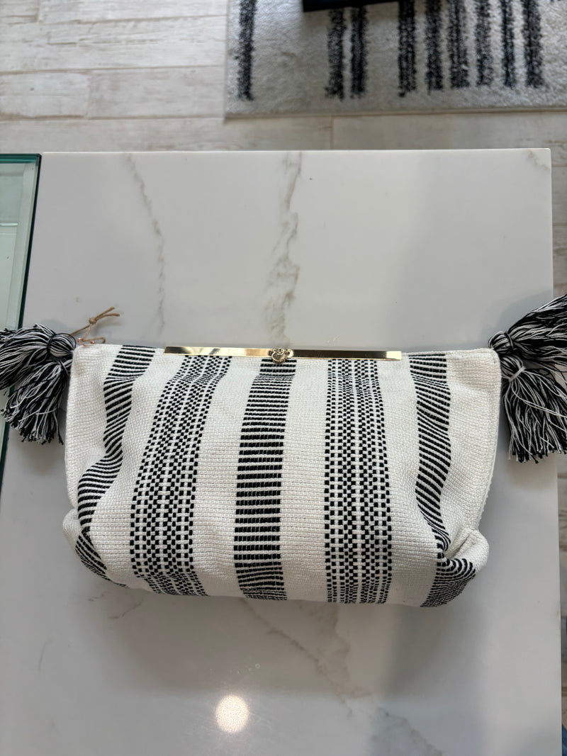 Looloo bags black and white clutch